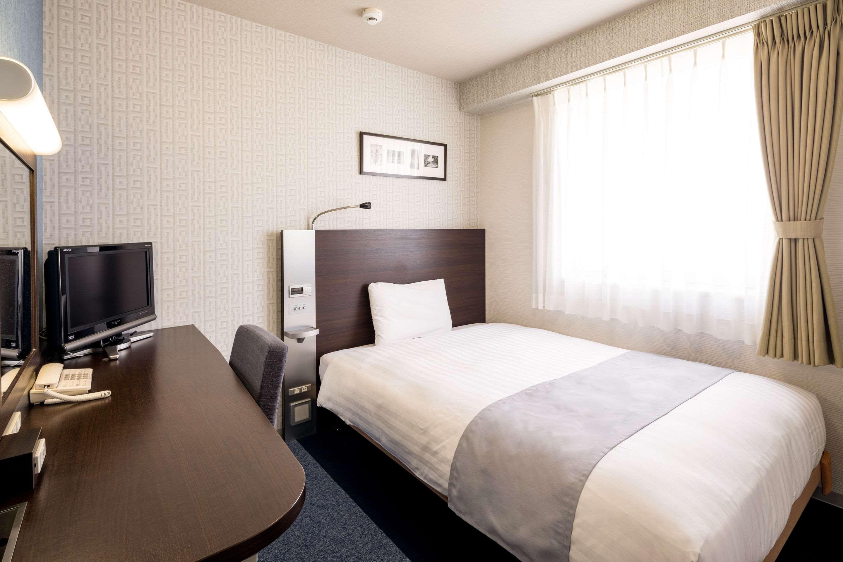 Comfort Hotel Саґа Екстер'єр фото