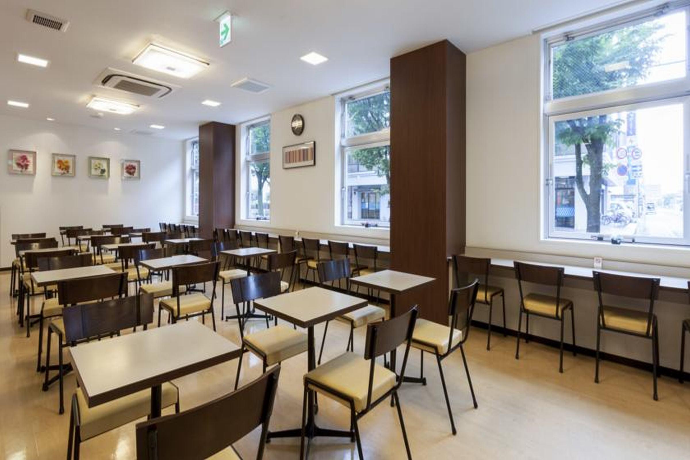 Comfort Hotel Саґа Екстер'єр фото